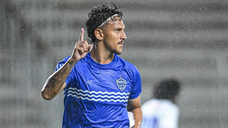 Warley marcou o primeiro gol do Barra na história da Série C