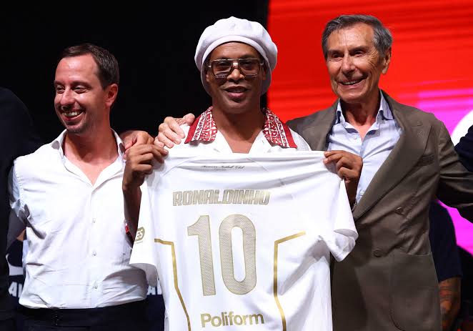 Ronaldinho Gaúcho no Ravenna, da Itália