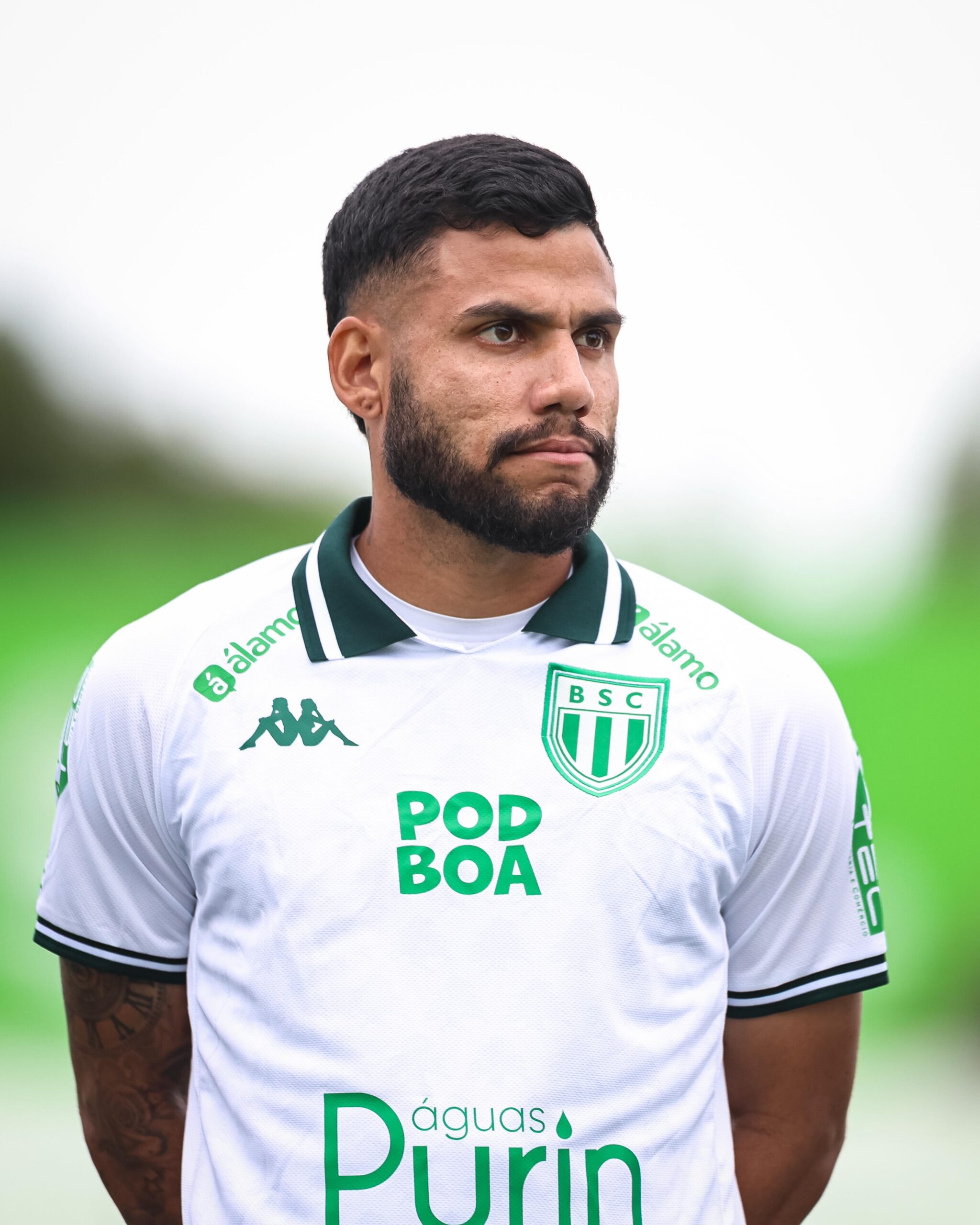 Matheus Rocha, lateral-direito do Boavista