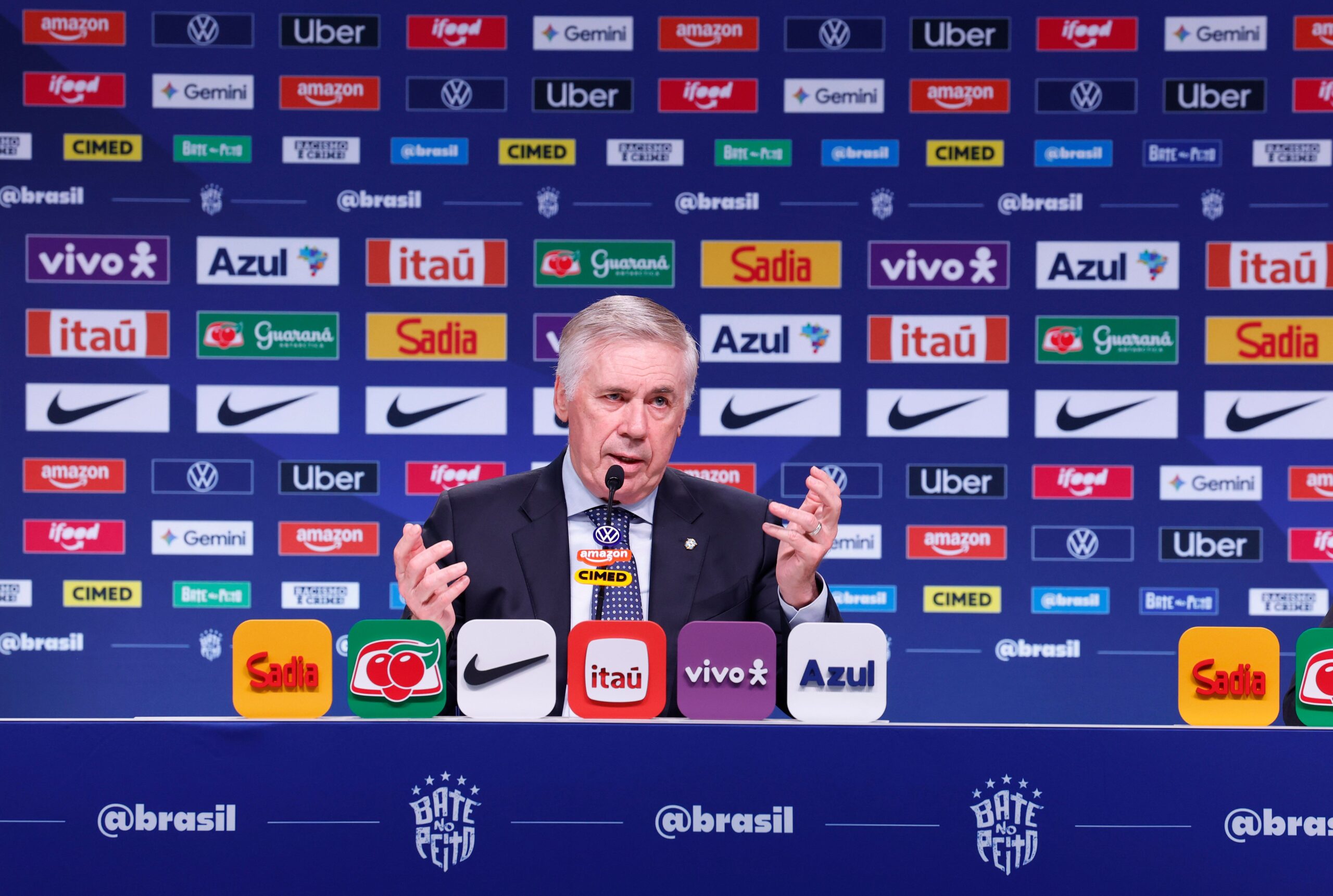 Carlo Ancelotti em sua oitava convocação de Seleção Brasileira para os amistosos em Singapura